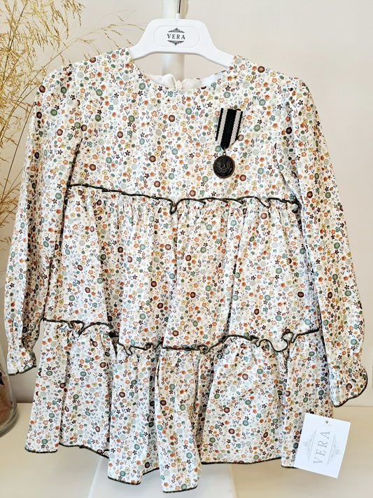 Vestido Corte Aplique