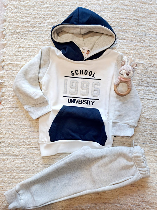 Conjunto School