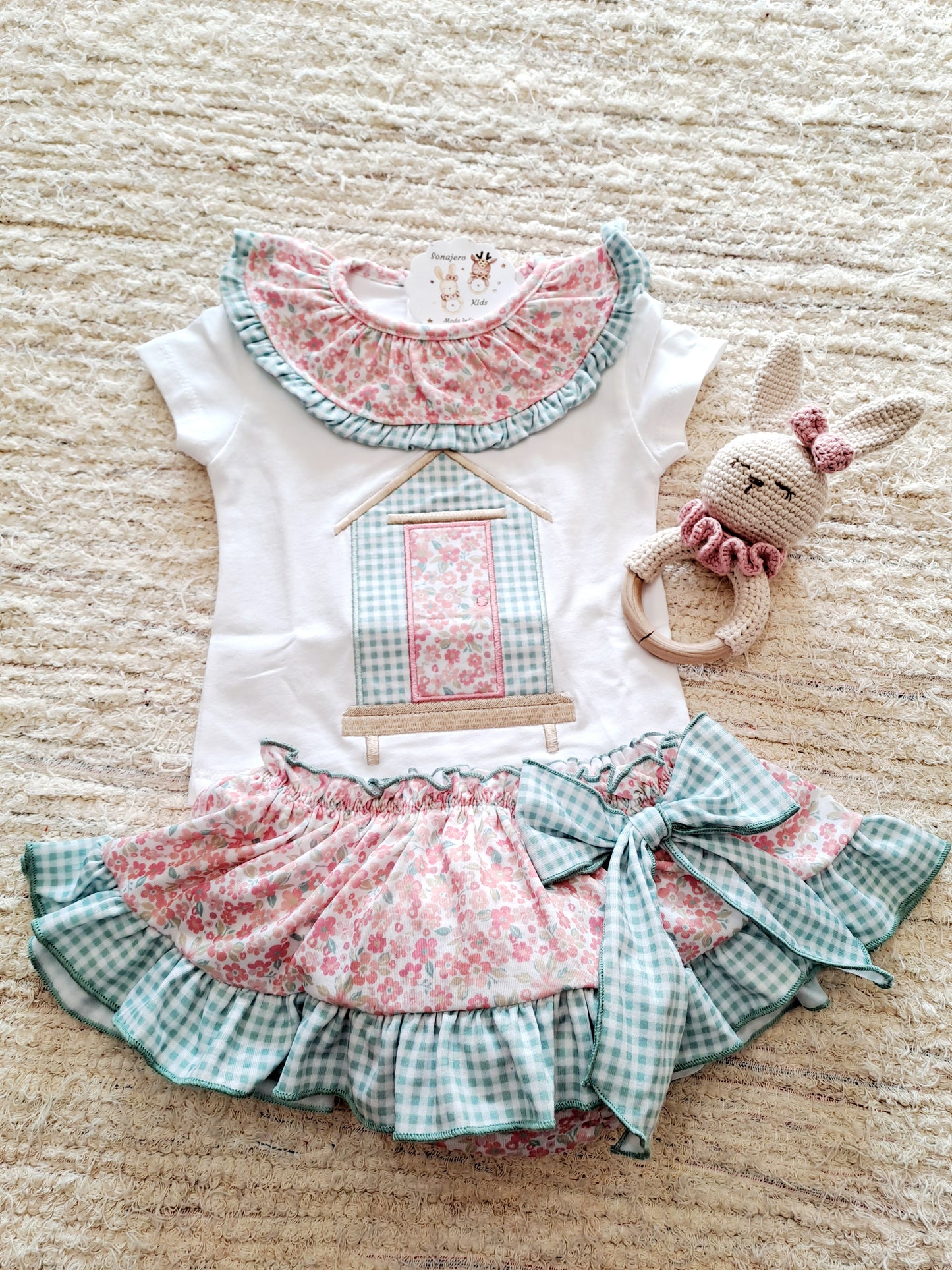 Conjunto Niño Casita