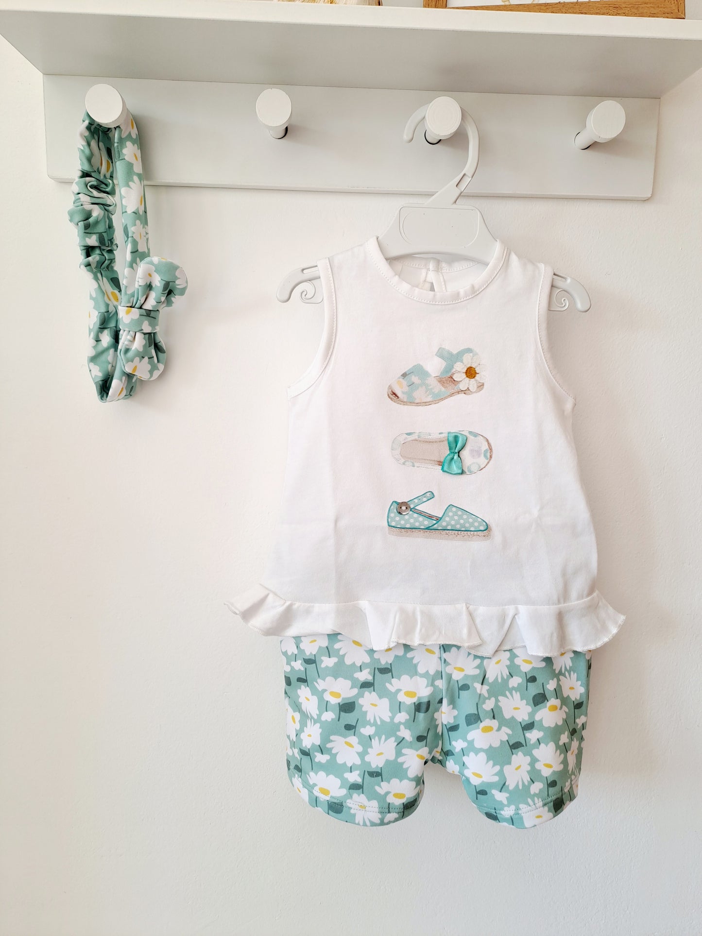 Conjunto Tres Sandalias Verde