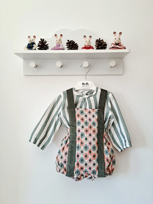 Conjunto Etnica Niño Jose Varon