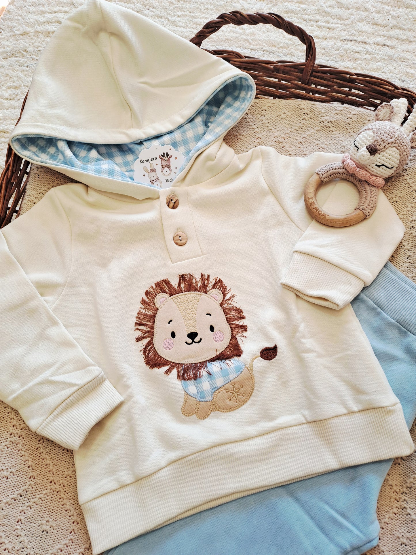 Conjunto Niño Leon