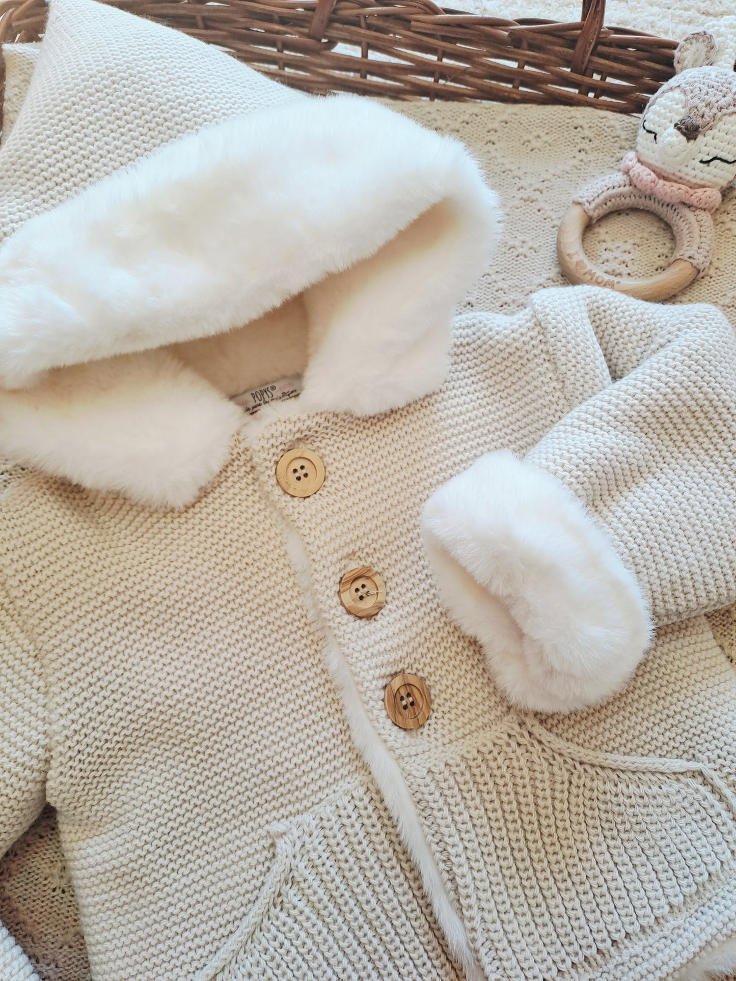 Abrigo Capucha Beige
