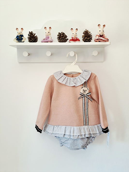 Jesusito El Louvre Brilli