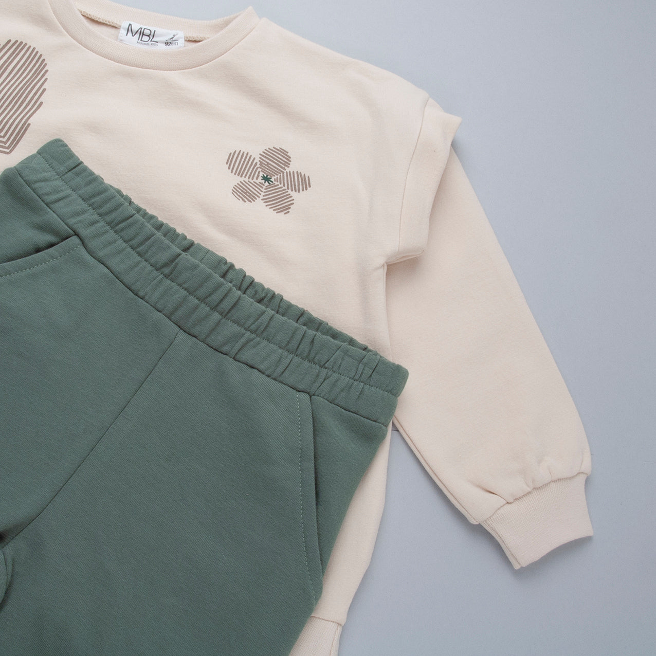 Conjunto Dos Corazones