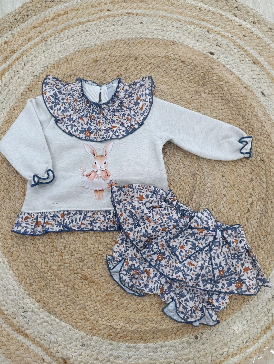 Conjunto Conejita Flor