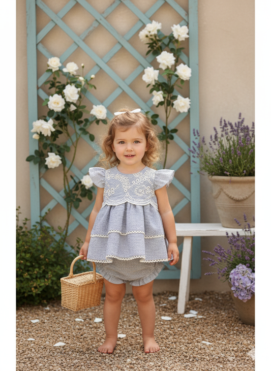 Jesusito María Antonieta