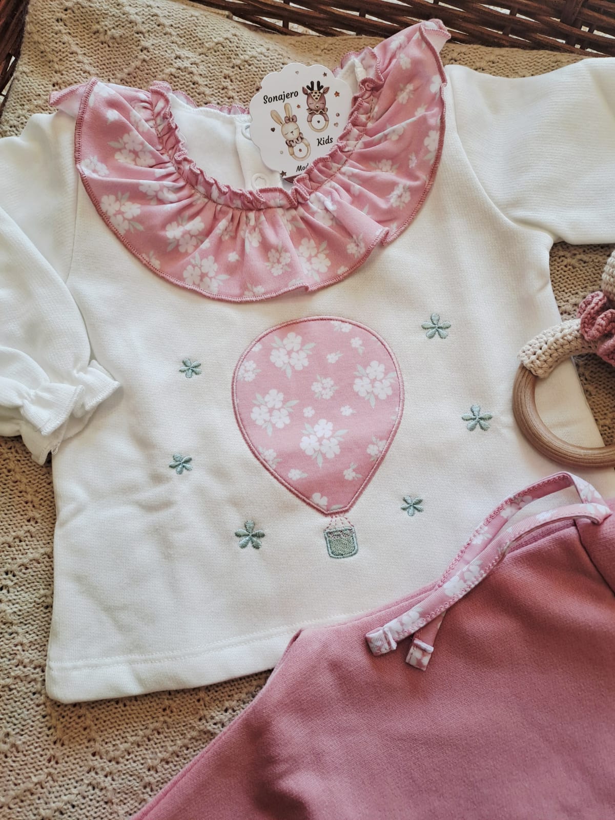 Conjunto Niña Globo