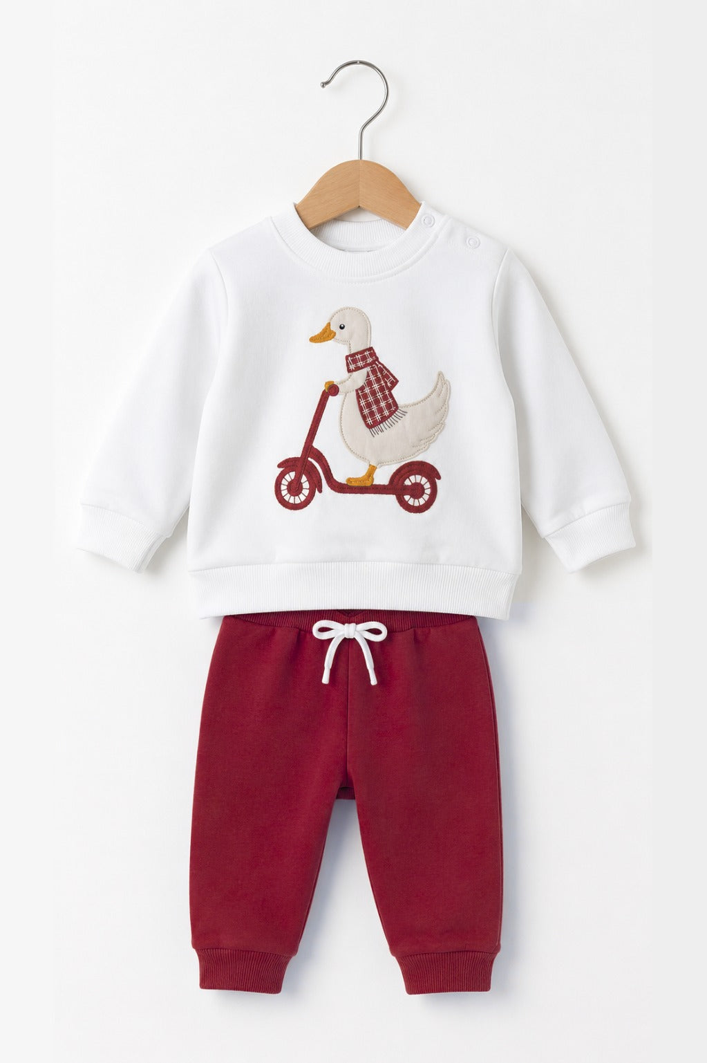 Conjunto Pato Bufanda Bourdeos