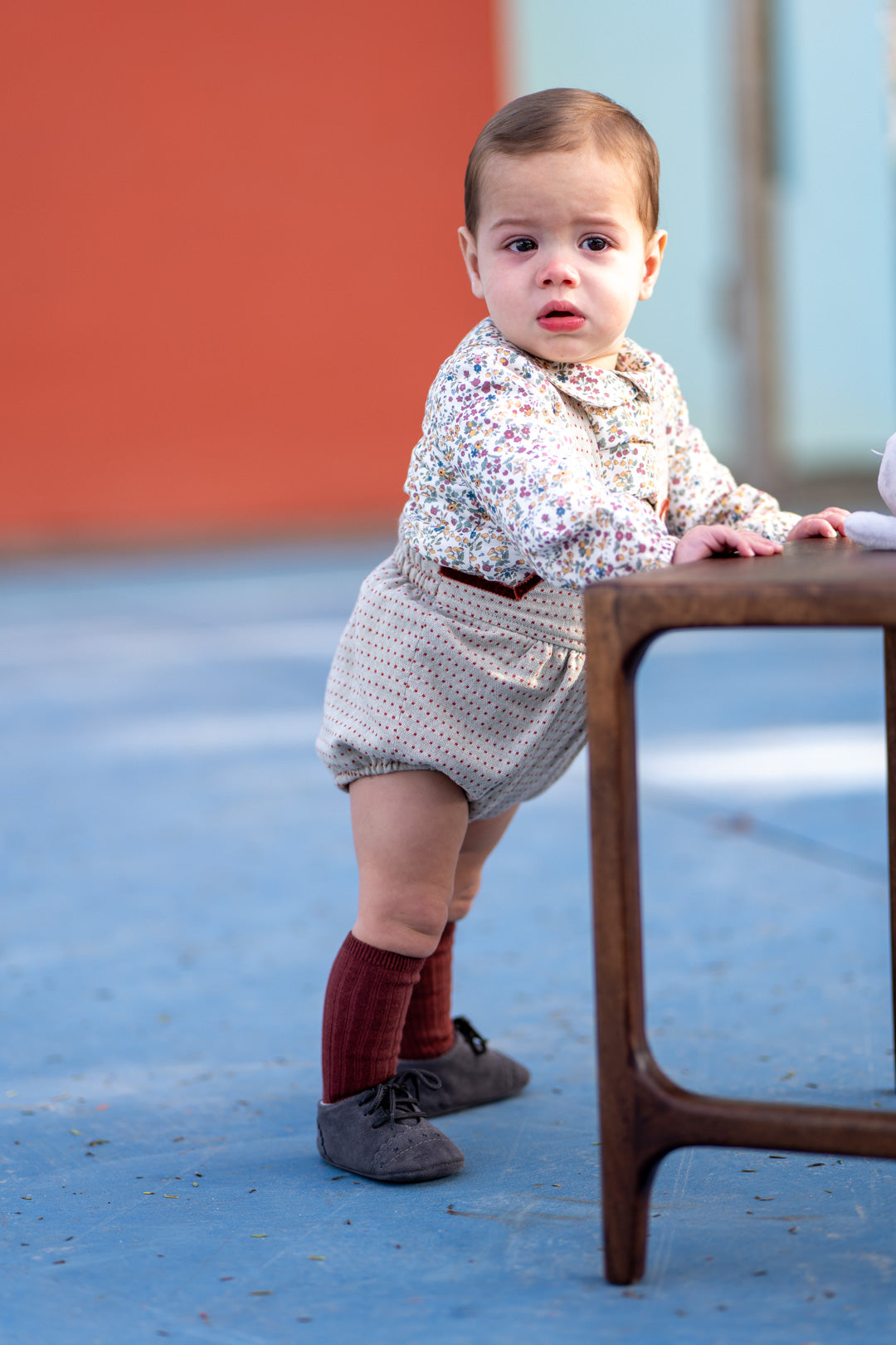 Conjunto Bebé Peto Bombacho y Camisa Floral | Sonajero Kids | Jose Varon