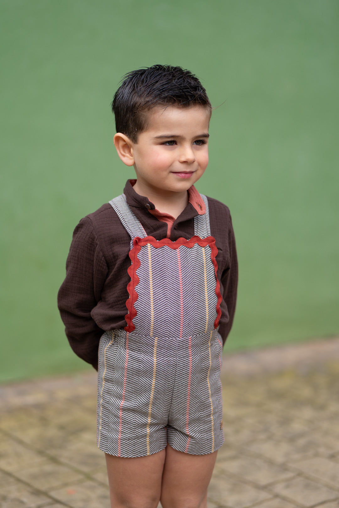 Conjunto Peto Rana Espiga y Camisa Marrón Chocolate | Sonajero Kids