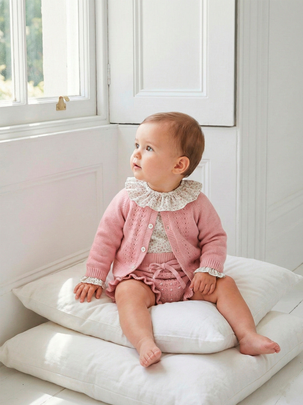 Conjunto Bebé Punto Rosa y Blusa Floral | Sonajero Kids