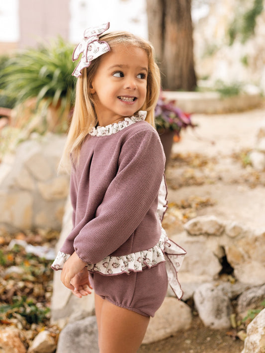 Conjunto de Sudadera y Braguita en Pana Malva con Flores | Sonajero Kids
