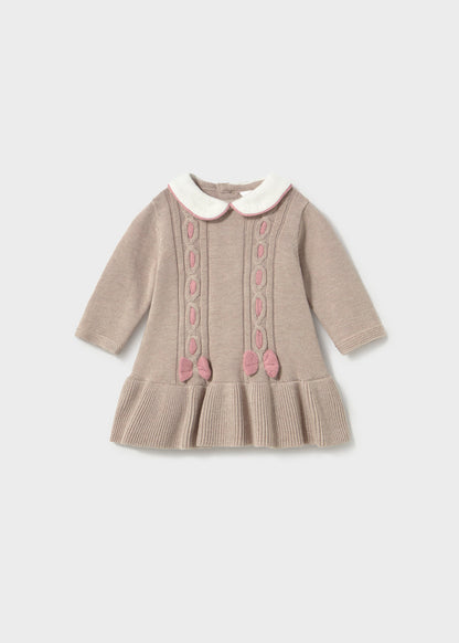 Vestido de Punto Beige para Bebé con Cuello Bobo | Moda Infantil | Mayoral | Sonajero Kids