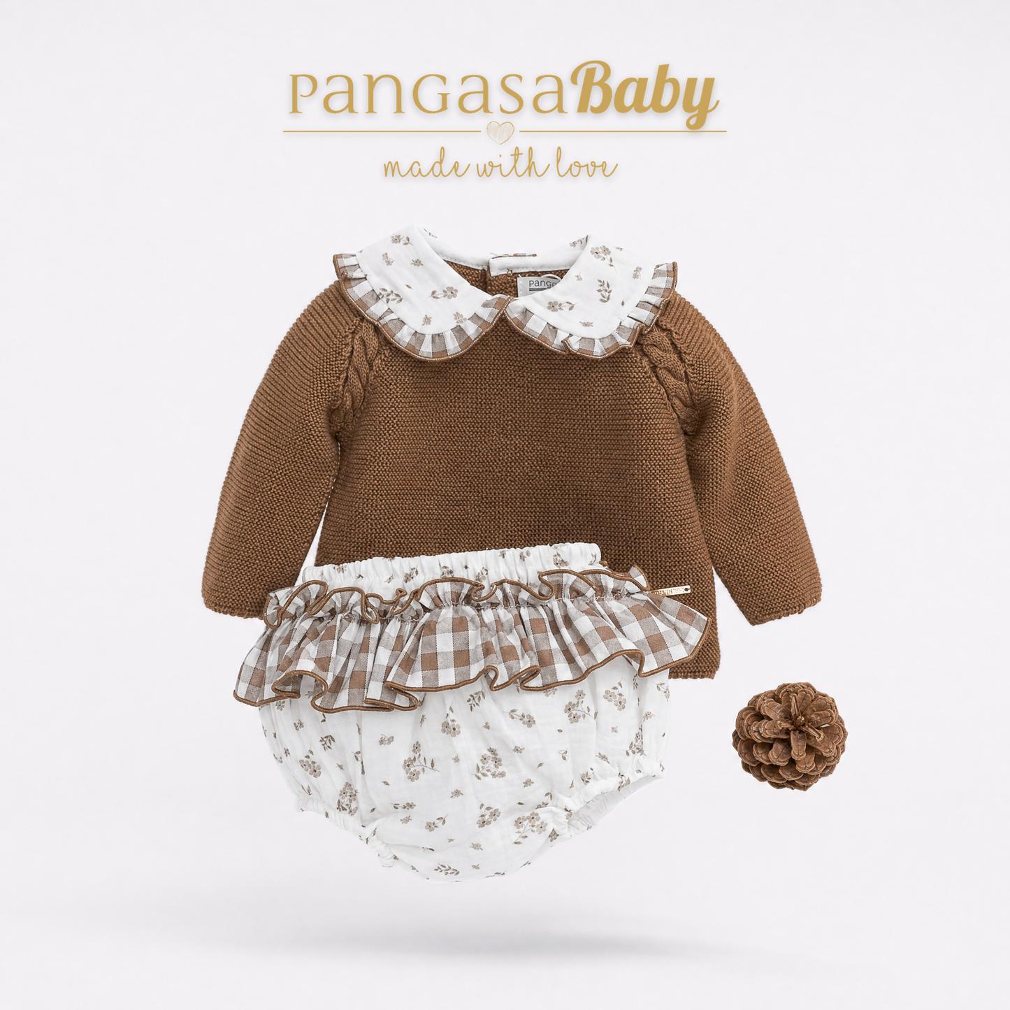 Conjunto Bebé de Punto Marrón y Braguita Pangasa Baby | Sonajero Kids