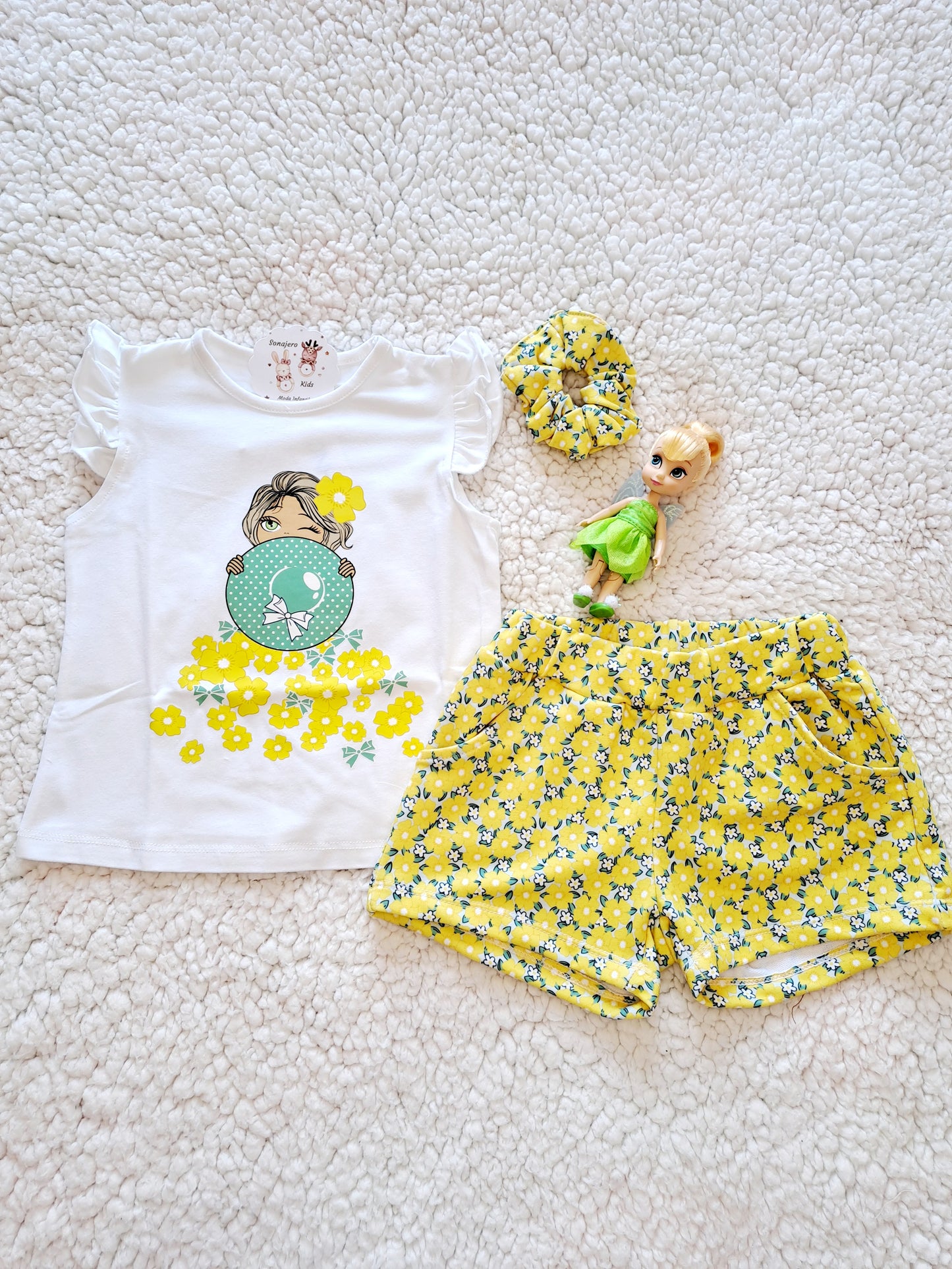 Conjunto Short Flores Amarillo