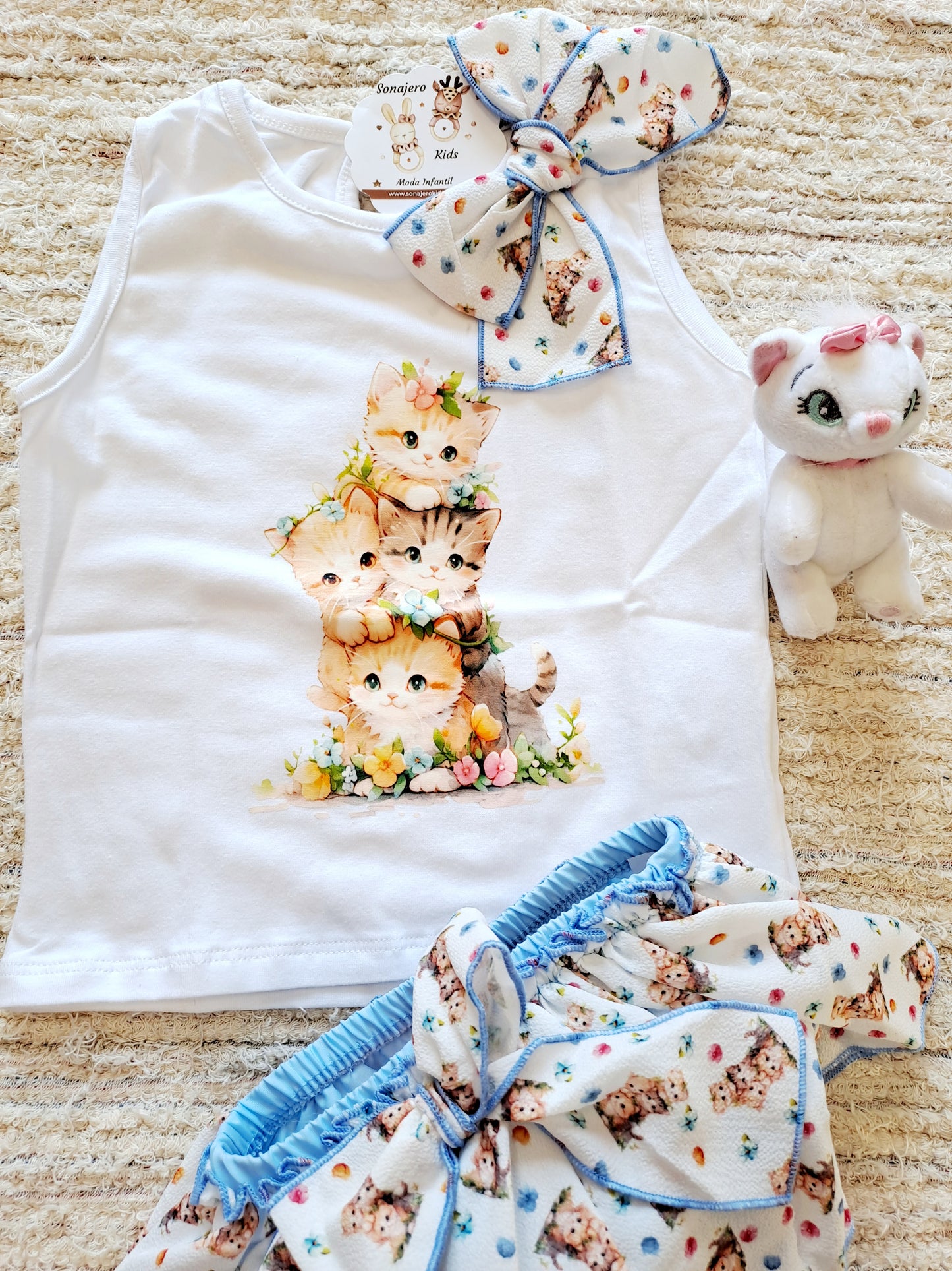 Conjunto Gatitos