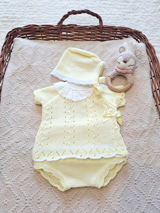 Conjunto Corto Capota Amarillo