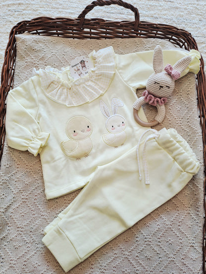 Conjunto Niña Pollitos