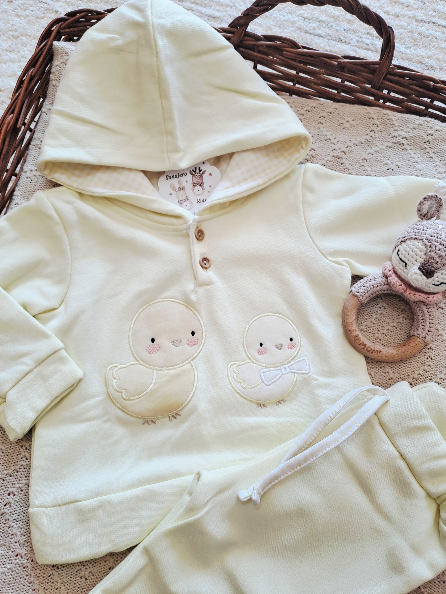 Conjunto Niño Pollitos