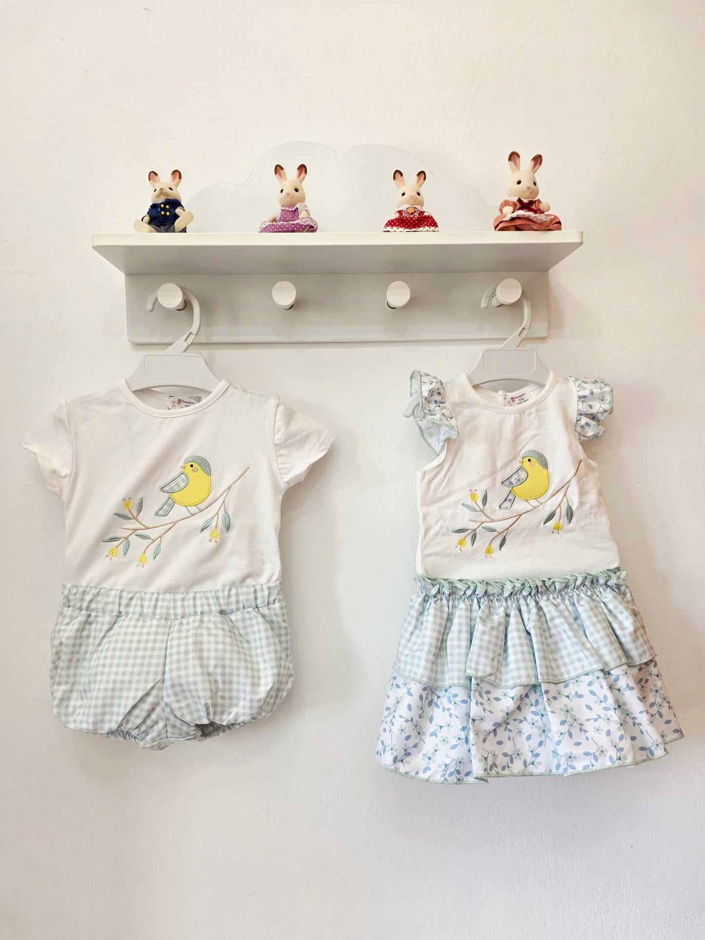 Conjunto Niño Vuelos De Primavera