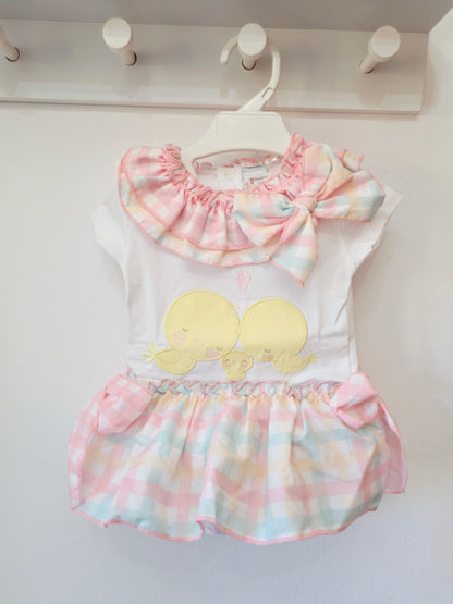 Conjunto Niña Familia Pollitos