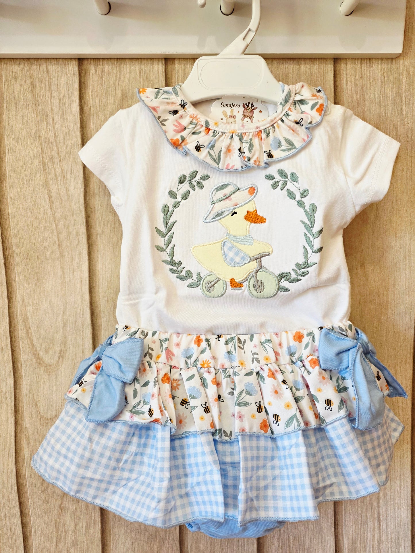 Conjunto Niña Patito