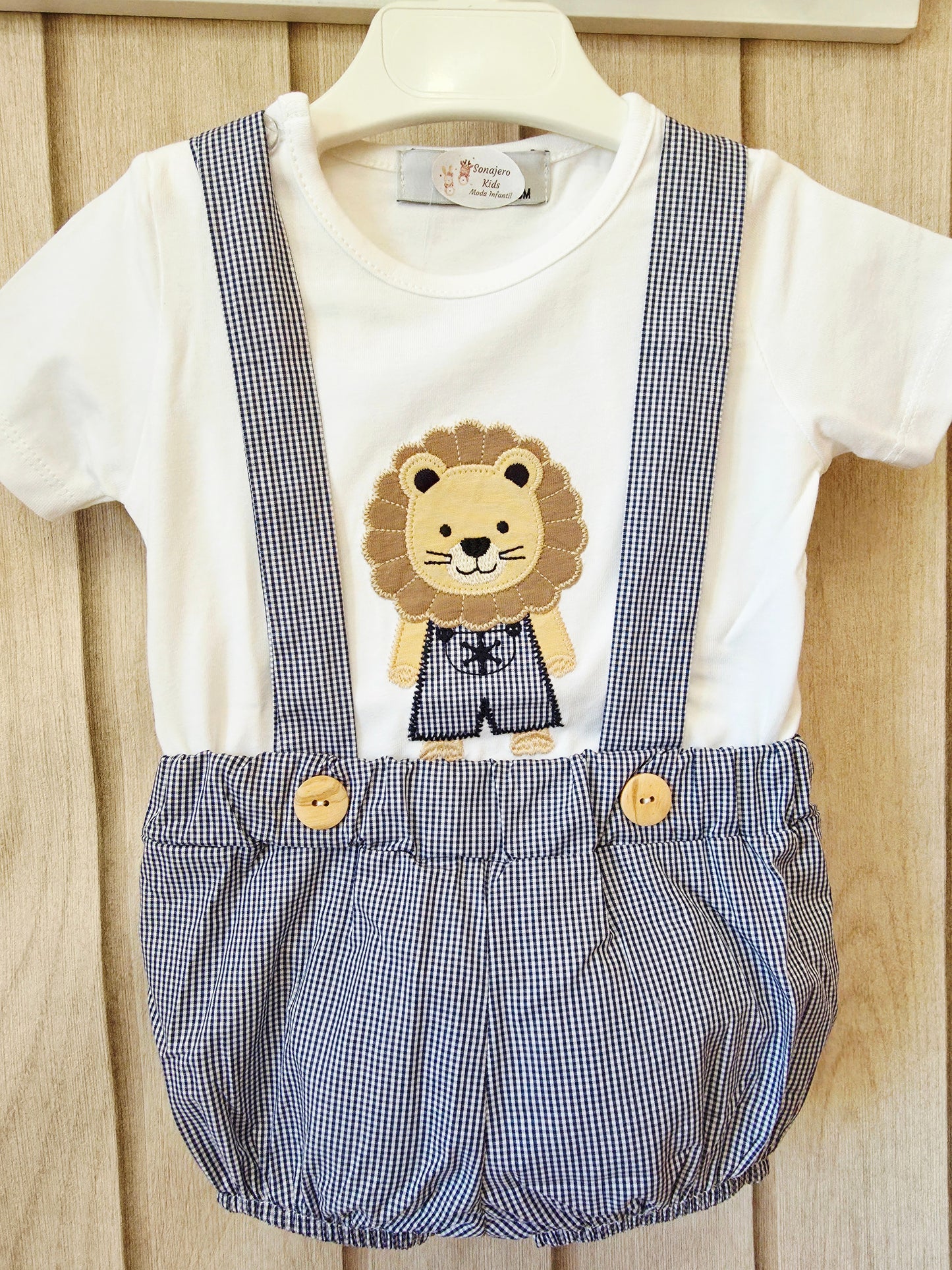 Conjunto Niño Leoncito Coqueto