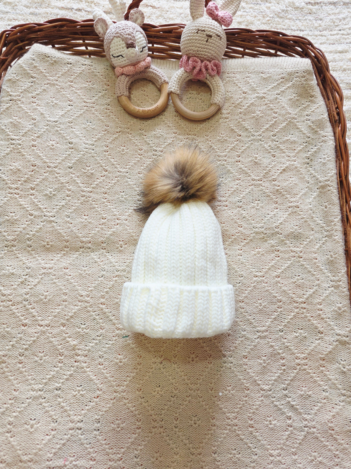 Gorro Pompon Pelo Natural