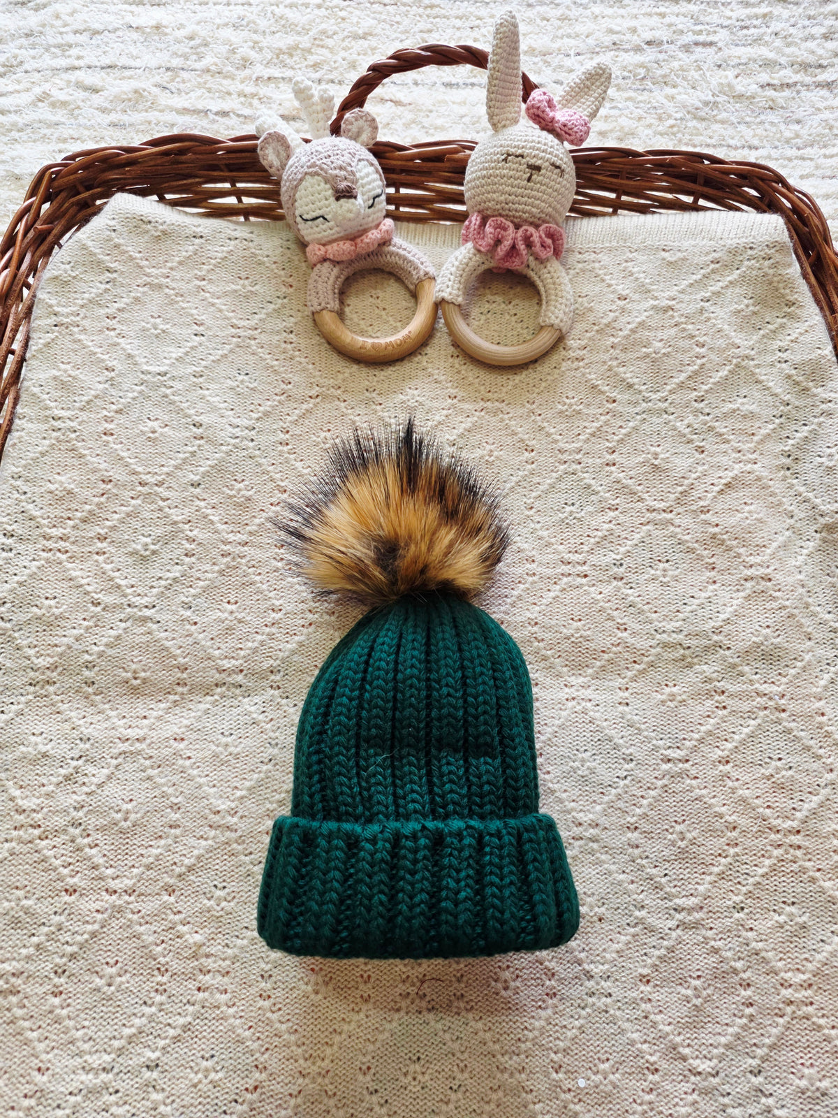 Gorro Pompon Pelo Natural