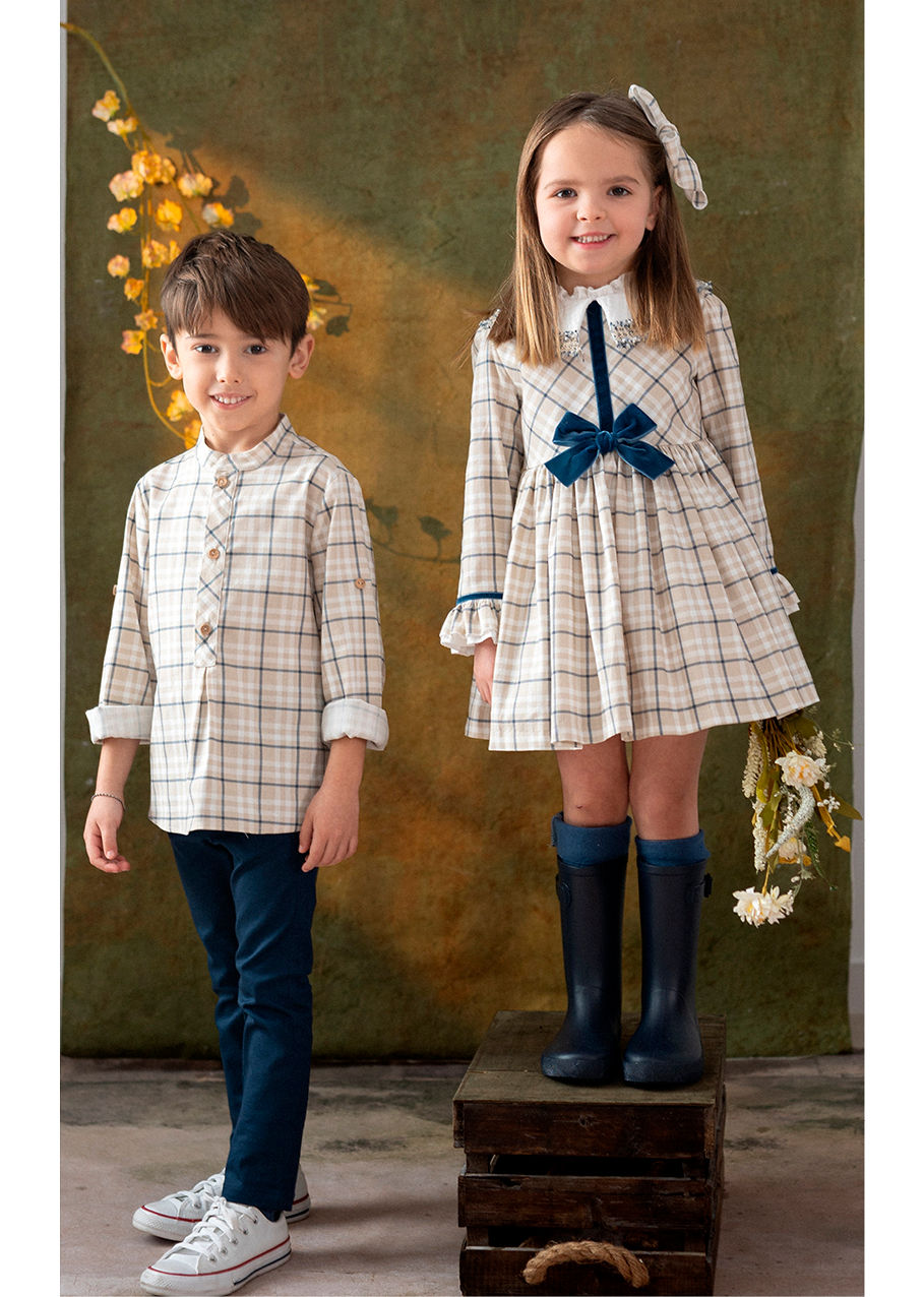 Vestido Infantil Cuadros Beige y Terciopelo Azul | Moda Infantil | Sonajero Kids