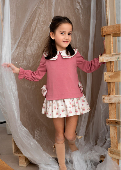 Conjunto Infantil Niña Rosa y Estampado | Vestido Basmarti | Sonajero Kids