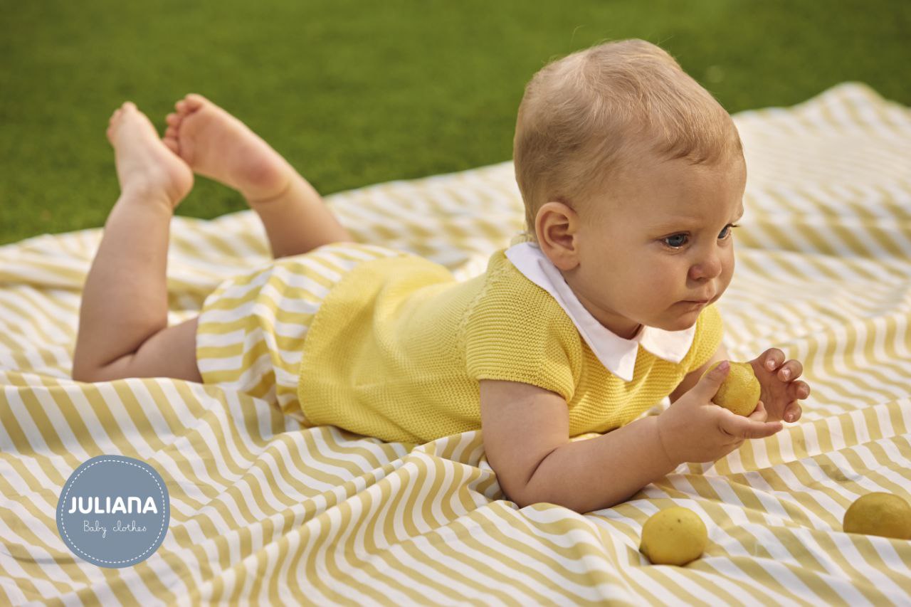 Conjunto 26079 Amarillo