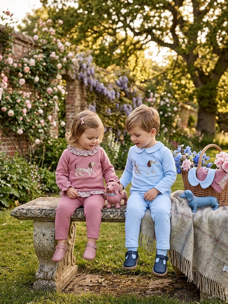 Conjunto Azul Bebé Niña Perro Salchicha | Moda Infantil | Sonajero Kids