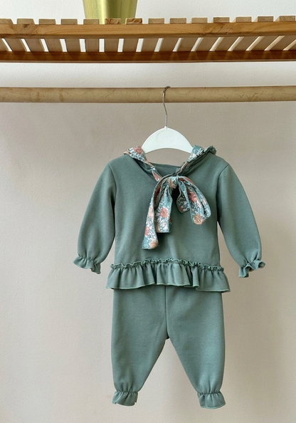 Conjunto Verde Lazo