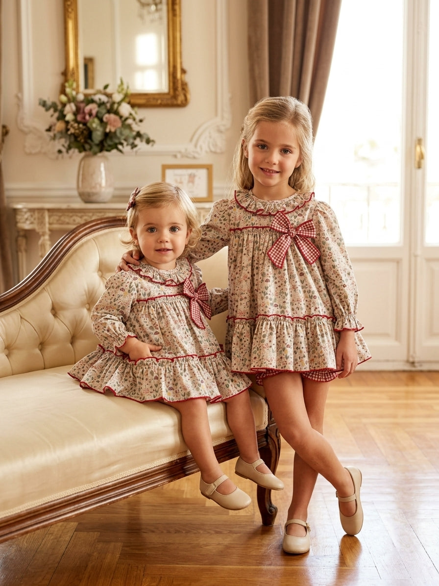 Conjunto Infantil Estampado Floral con Lazos Rojos | Sonajero Kids