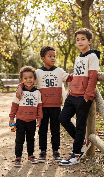 Conjunto Infantil Sudadera Teja y Jogger Negro | Sonajero Kids