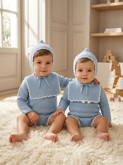 Conjunto de Punto Azul Bebé 3 Piezas | Moda Infantil Elegante | Sonajero Kids