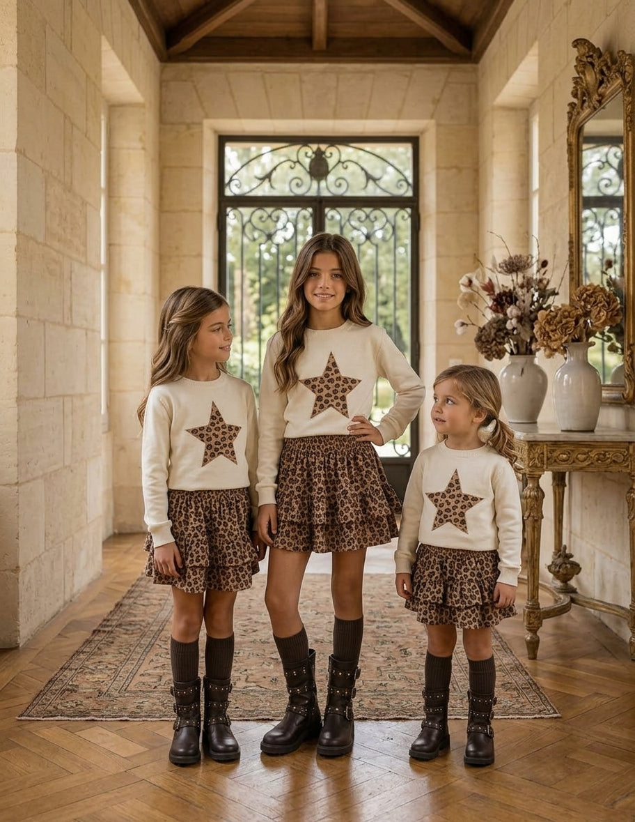 Conjunto Niña Suéter Estrella y Falda Leopardo | Sonajero Kids