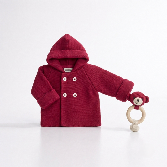 Chaquetón de Punto con Capucha Cereza | Pangasa Baby | Sonajero Kids